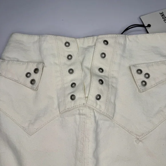 Re/Done Denim women’s Vintage white skirt sz 24 studs 90’s YTK Festival biker - Picture 2 of 11